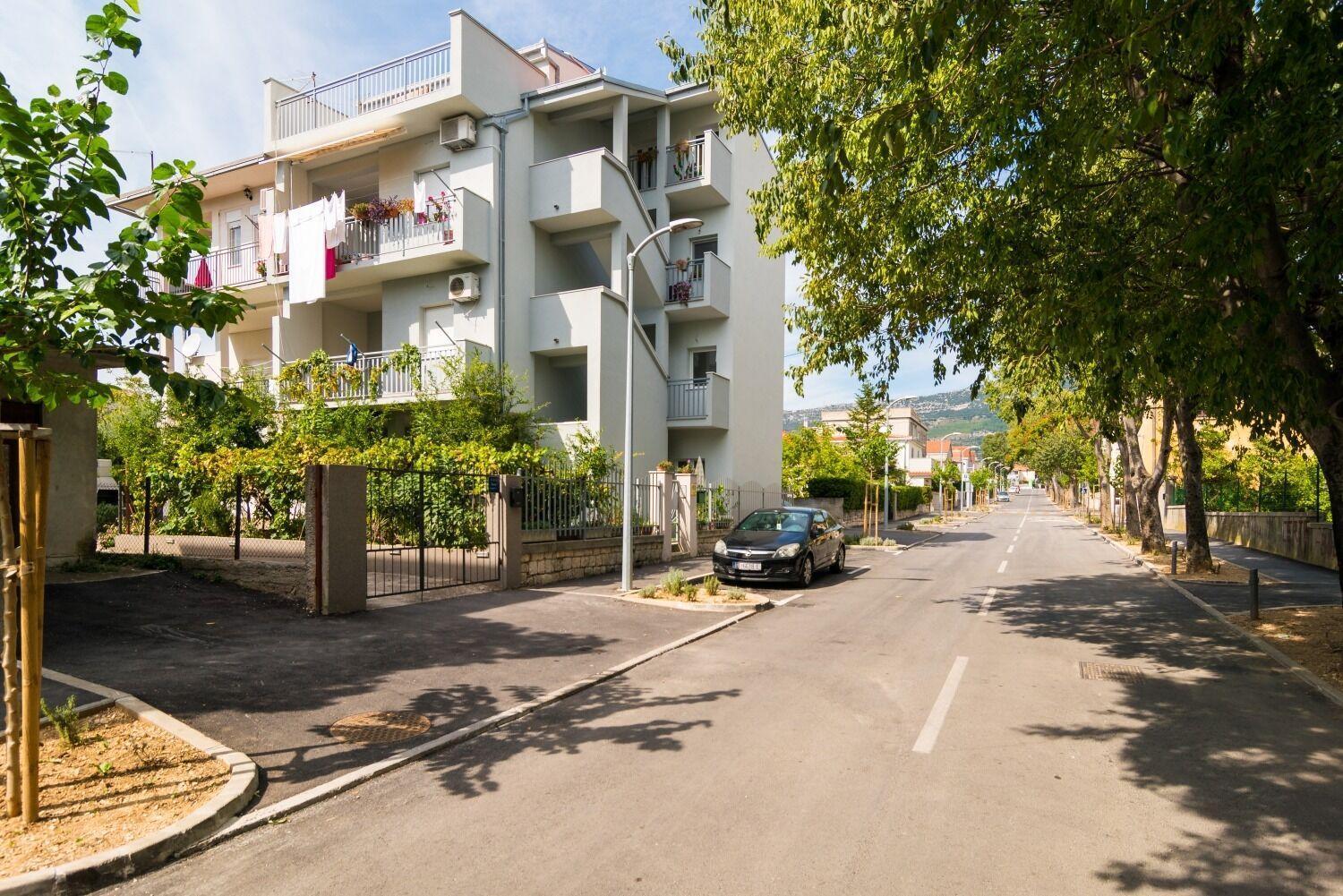 Apartment Jurica Каштела Екстер'єр фото