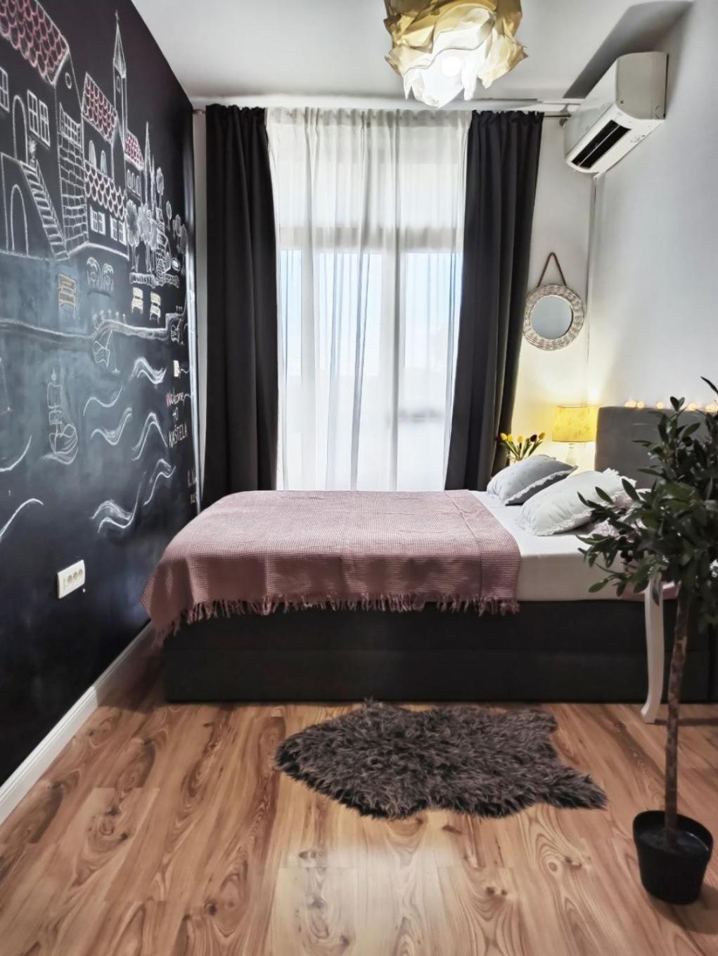 Apartment Jurica Каштела Екстер'єр фото
