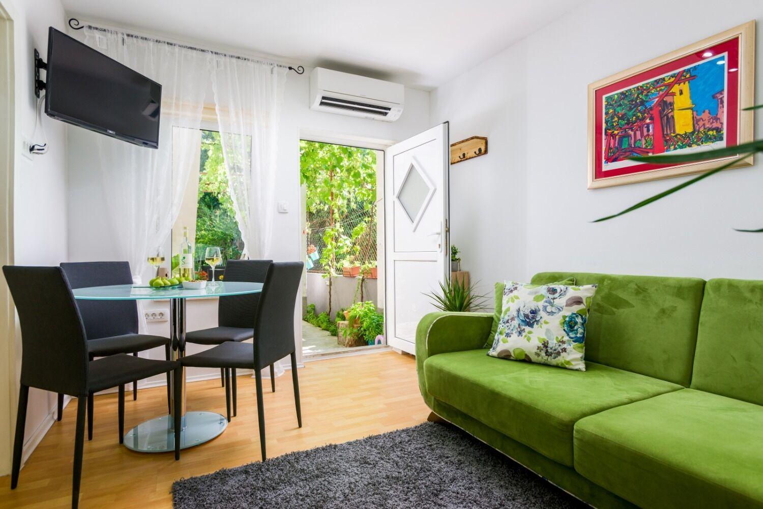 Apartment Jurica Каштела Екстер'єр фото
