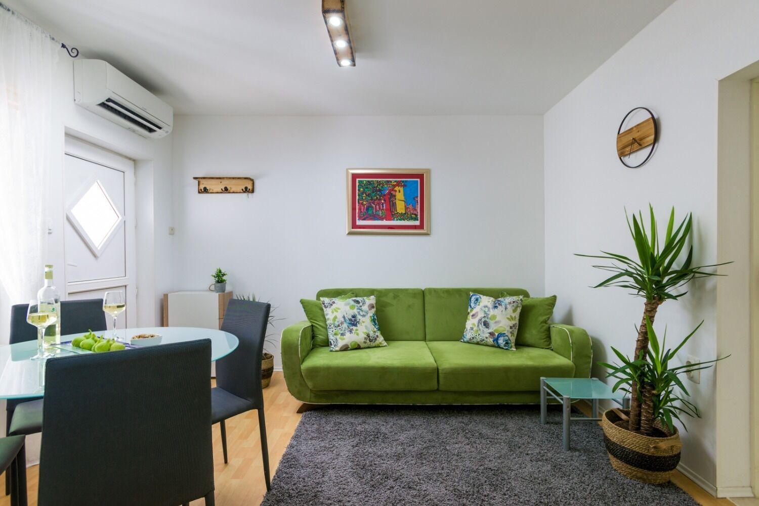 Apartment Jurica Каштела Екстер'єр фото